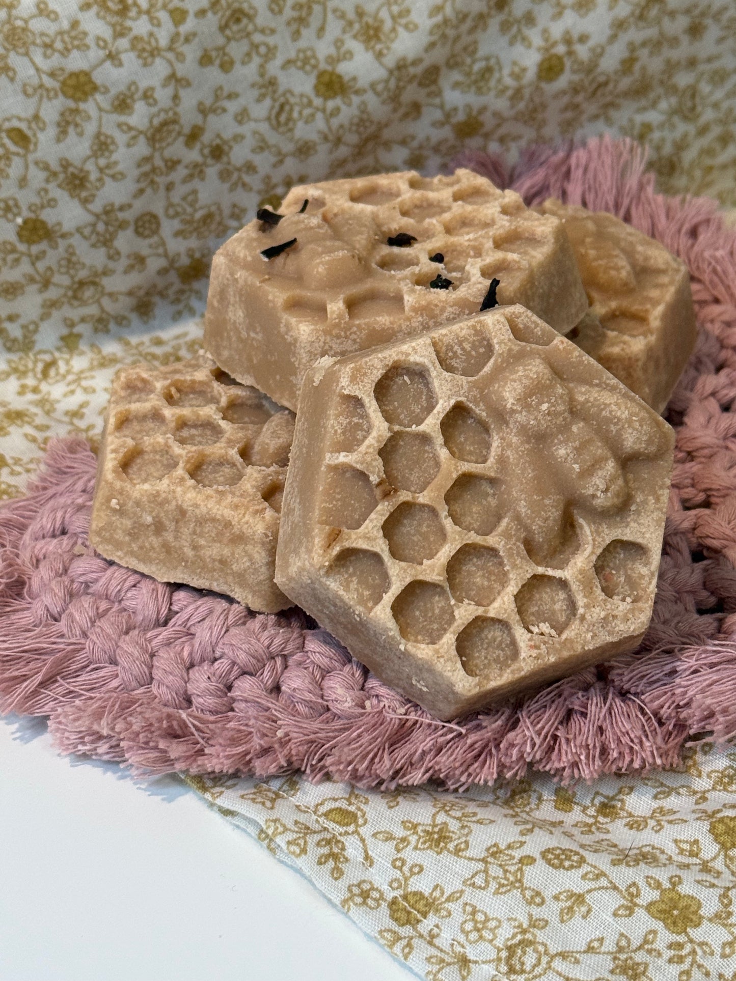Harvest Hearth Bee 🐝 Soaps 🧼